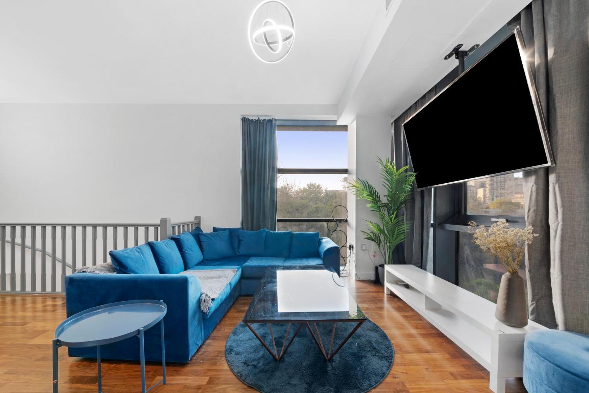 Riverside 2 Bedroom Stratford London Exterior photo